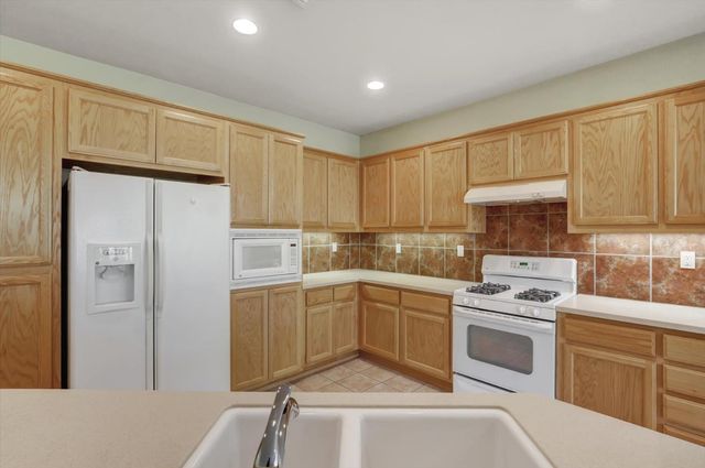 120 Starling Cir, Grass Valley, CA 95945