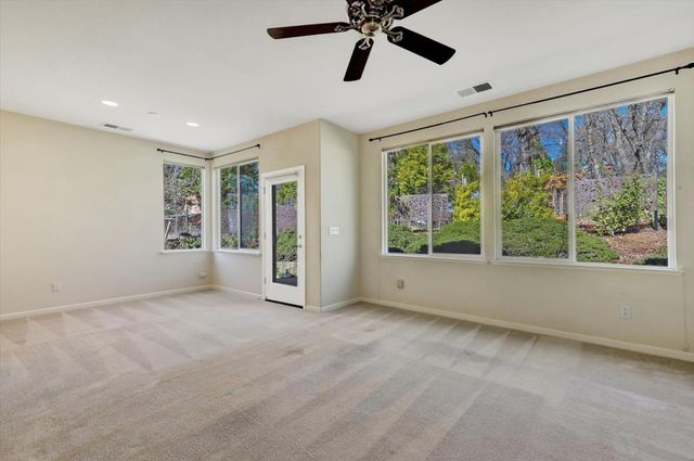 120 Starling Cir, Grass Valley, CA 95945