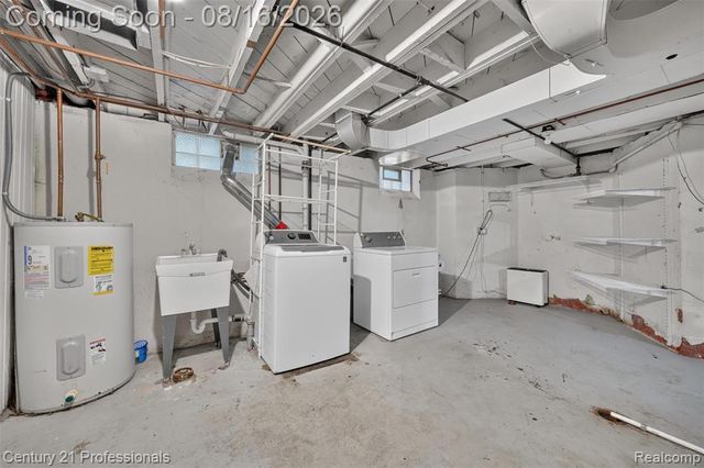310 W Chesterfield Street, Ferndale, MI 48220