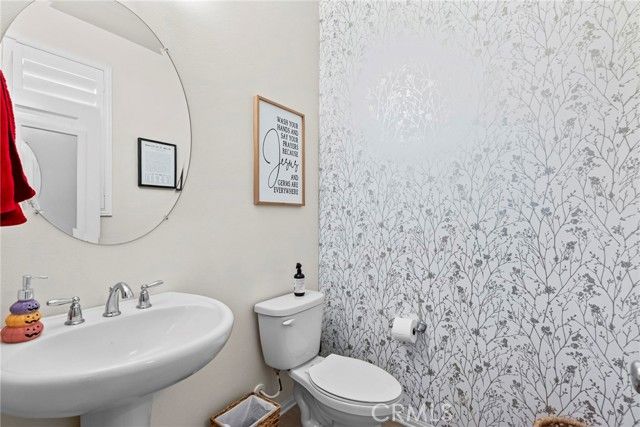 11226 N Alta, San Fernando, CA 91345