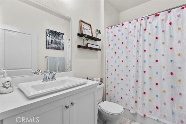 11226 N Alta, San Fernando, CA 91345