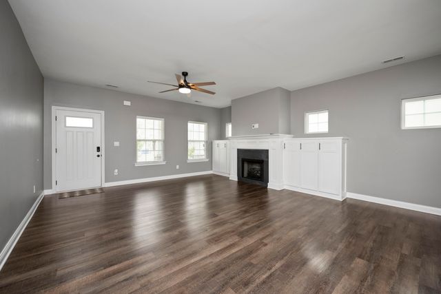 214 Pleasant View Drive, Georgetown, KY 40324
