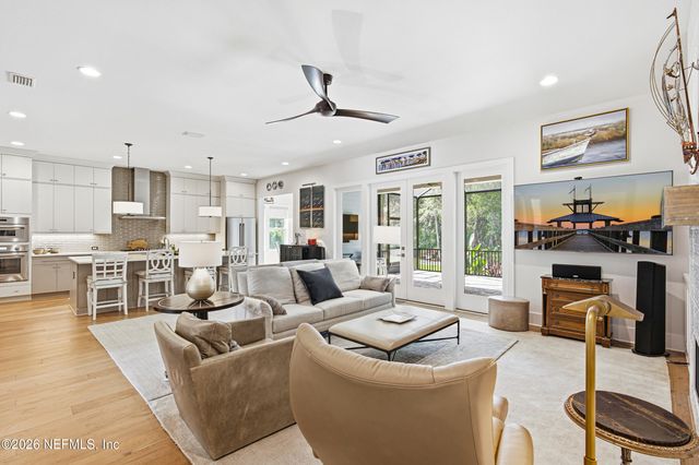 418 SANDY Cove, St. Johns, FL 32259