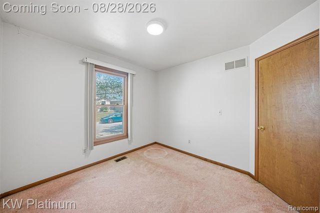 46439 Greenbriar Drive, Chesterfield, MI 48051