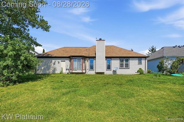46439 Greenbriar Drive, Chesterfield, MI 48051