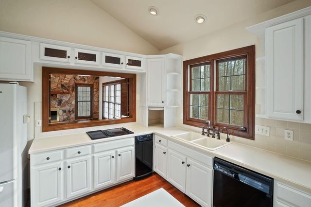 450 Shale Ridge Court, Powell, OH 43065