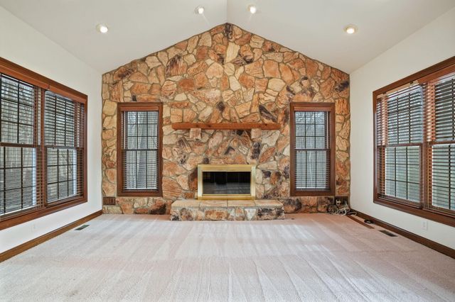 450 Shale Ridge Court, Powell, OH 43065