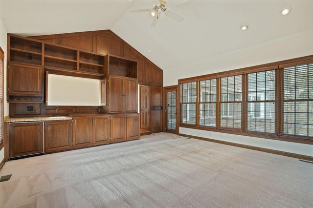 450 Shale Ridge Court, Powell, OH 43065