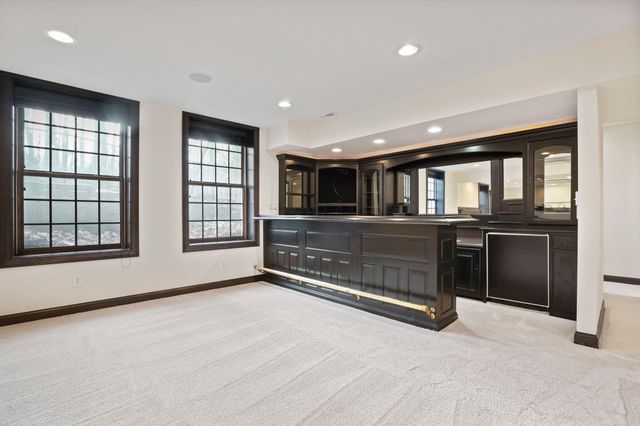 450 Shale Ridge Court, Powell, OH 43065