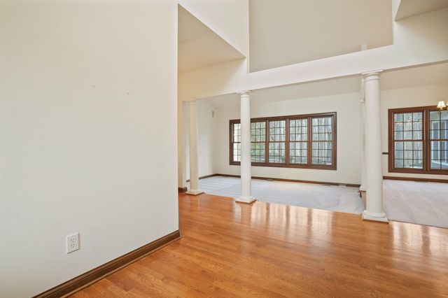 450 Shale Ridge Court, Powell, OH 43065