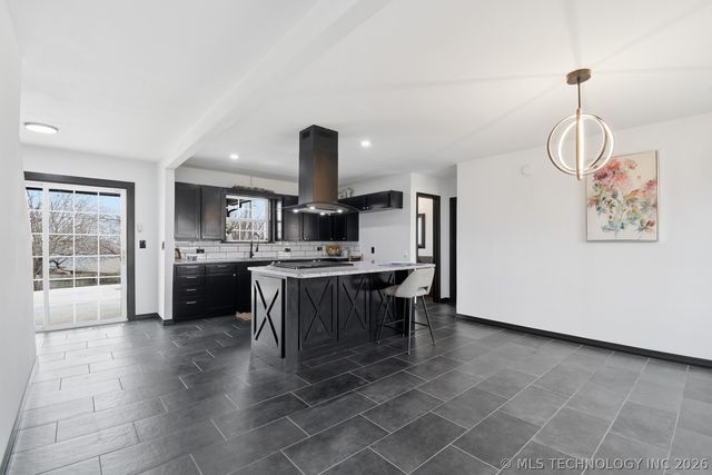 2227 S 83rd East Avenue, Tulsa, OK 74129