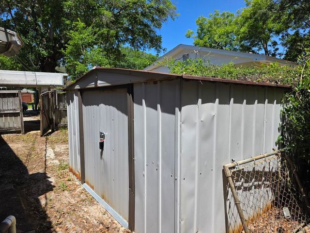 26 Caswell Circle, Mary Esther, FL 32569