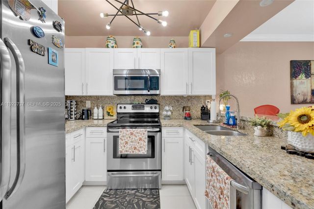 13462 SW 62nd St 109C, Miami, FL 33183