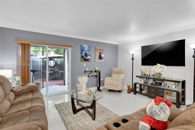 13462 SW 62nd St 109C, Miami, FL 33183