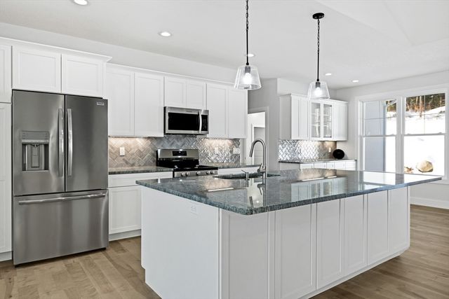 625 Alden Street, Ludlow, MA 01056