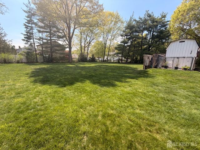 541 New Brunswick Road, Franklin Twsp, NJ 08873