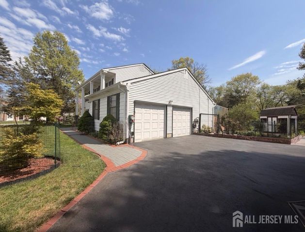 541 New Brunswick Road, Franklin Twsp, NJ 08873