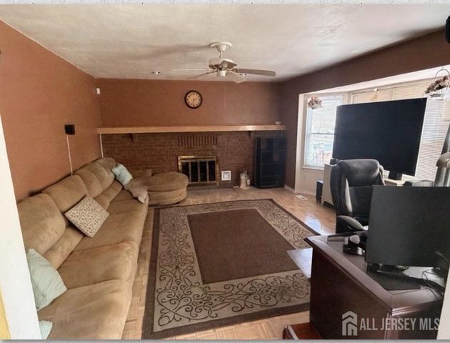 541 New Brunswick Road, Franklin Twsp, NJ 08873