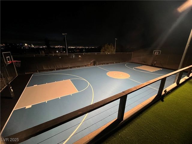 189 Ortiz Court, Las Vegas, NV 89110