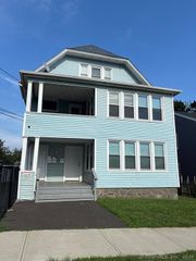 138 Mill Hill Avenue 2, Bridgeport, CT 06610