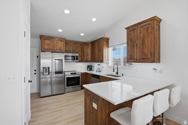 388 W MCALLISTER LN, Saratoga Springs, UT 84045
