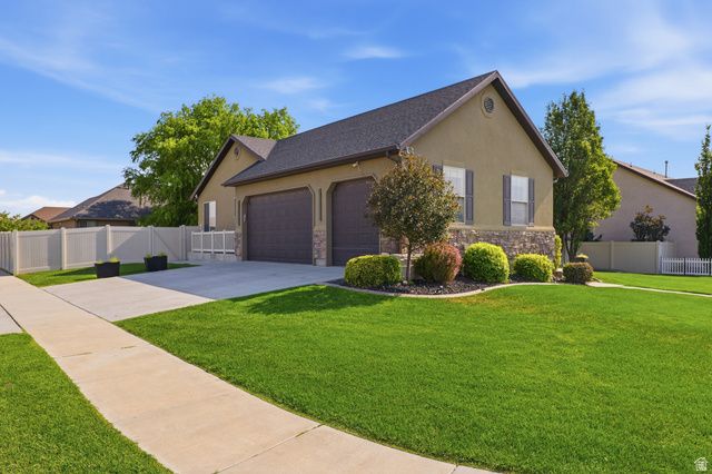 388 W MCALLISTER LN, Saratoga Springs, UT 84045
