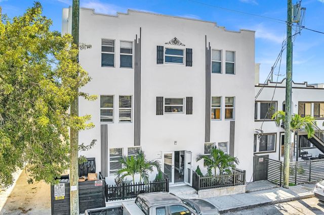 1142 SW 4th Street 3, Miami, FL 33130