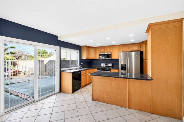 7685 E Calle Durango, Anaheim, CA 92808