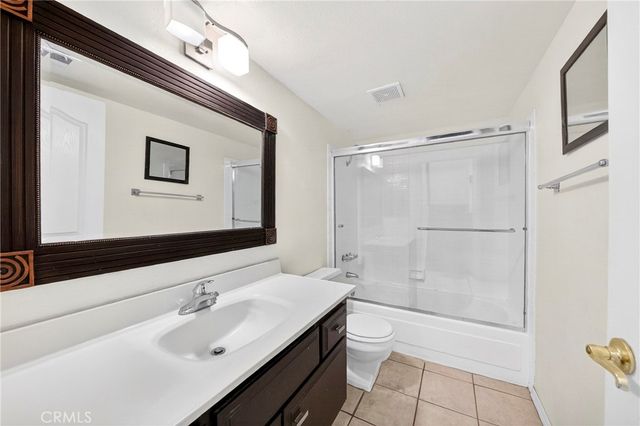 7685 E Calle Durango, Anaheim, CA 92808