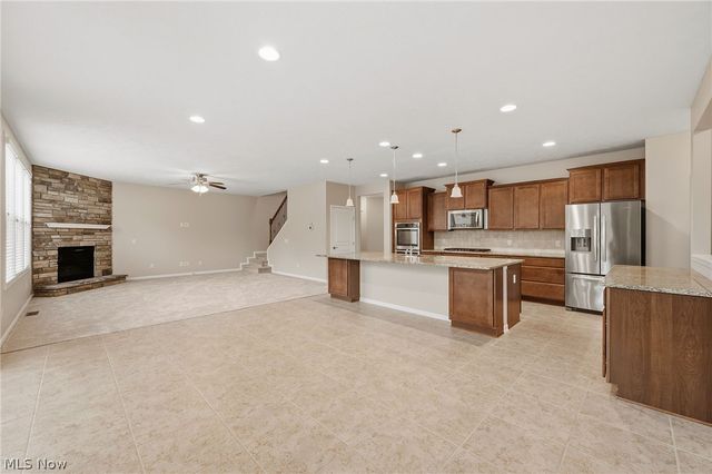7916 Walcott Way, Mentor, OH 44060