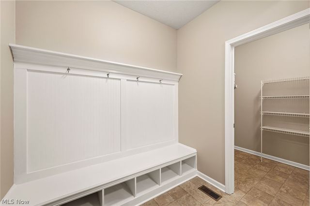 7916 Walcott Way, Mentor, OH 44060
