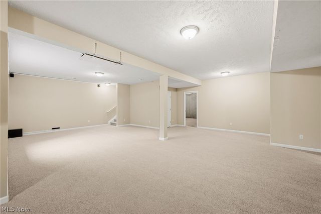 7916 Walcott Way, Mentor, OH 44060