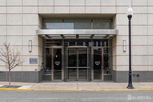 1 Spring Street 2006, New Brunswick, NJ 08901