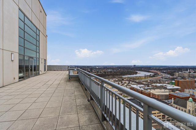 1 Spring Street 2006, New Brunswick, NJ 08901