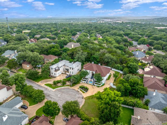 3 Benchwood Circle, San Antonio, TX 78248