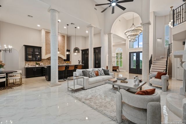 3 Benchwood Circle, San Antonio, TX 78248
