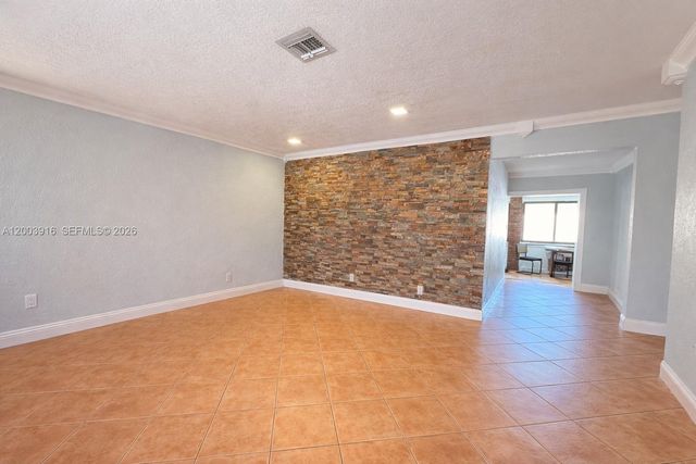 5521 SW 132nd Ave, Miami, FL 33175