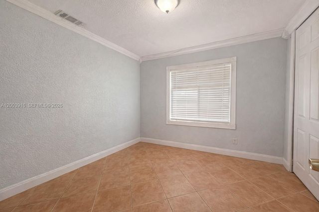 5521 SW 132nd Ave, Miami, FL 33175