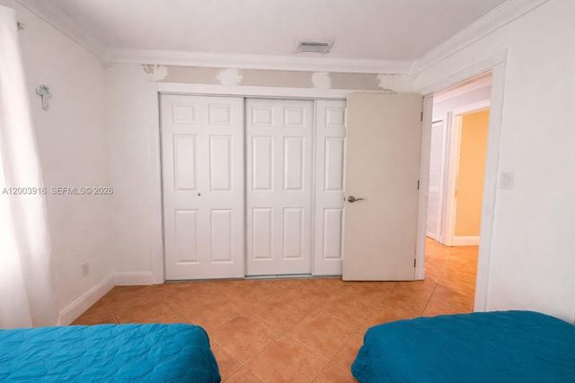 5521 SW 132nd Ave, Miami, FL 33175