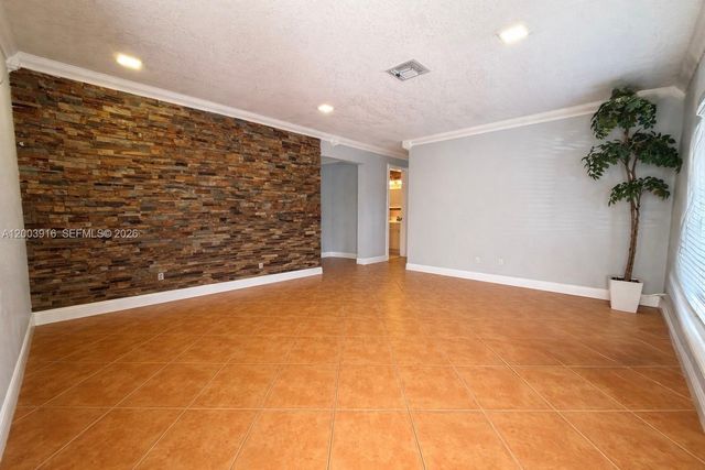 5521 SW 132nd Ave, Miami, FL 33175