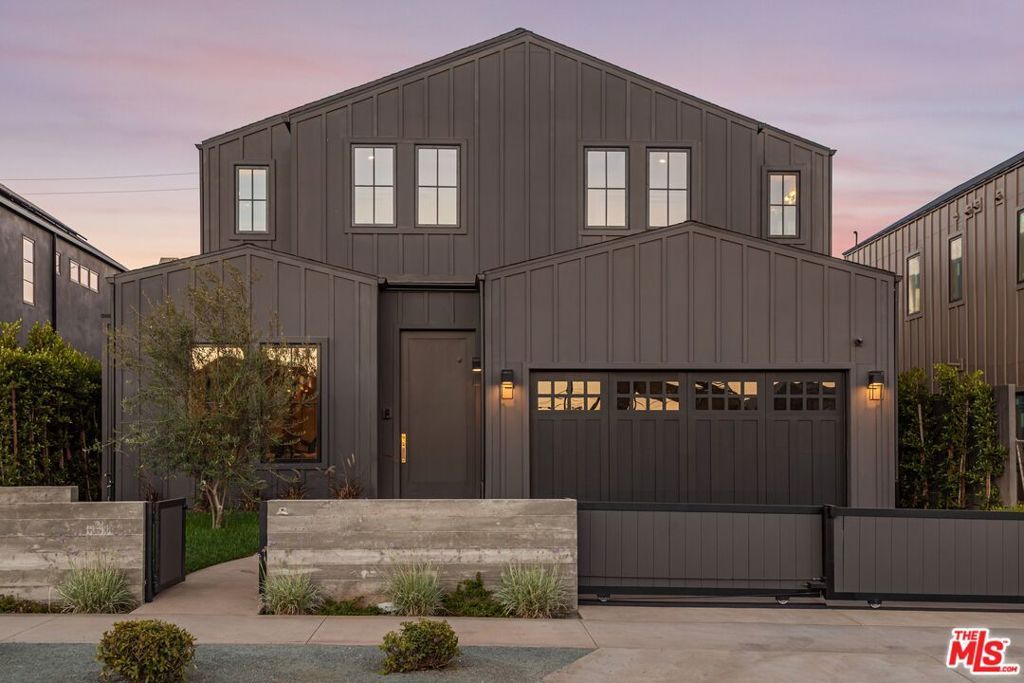 744 Iliff Street, Los Angeles, CA 90272 — exterior