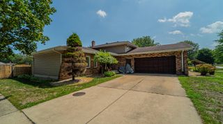 9439 Walnut Drive, Munster, IN 46321