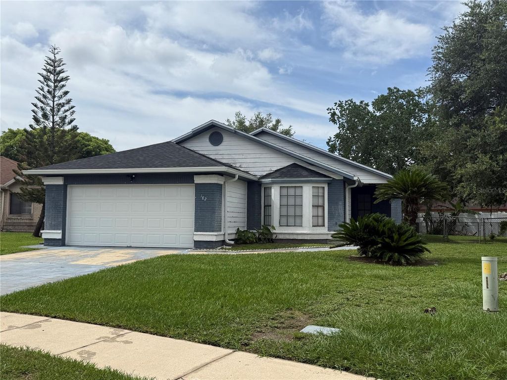 182 PINEWOOD CIRCLE, Kissimmee, FL 34743