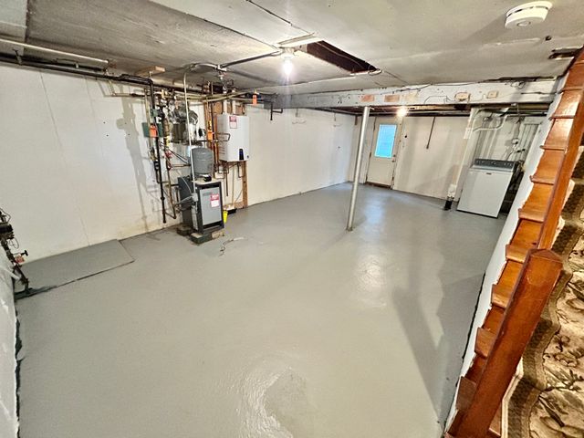 103 Eastwood Circuit 1, Boston, MA 02132