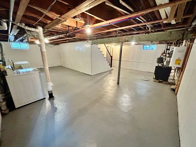 103 Eastwood Circuit 1, Boston, MA 02132