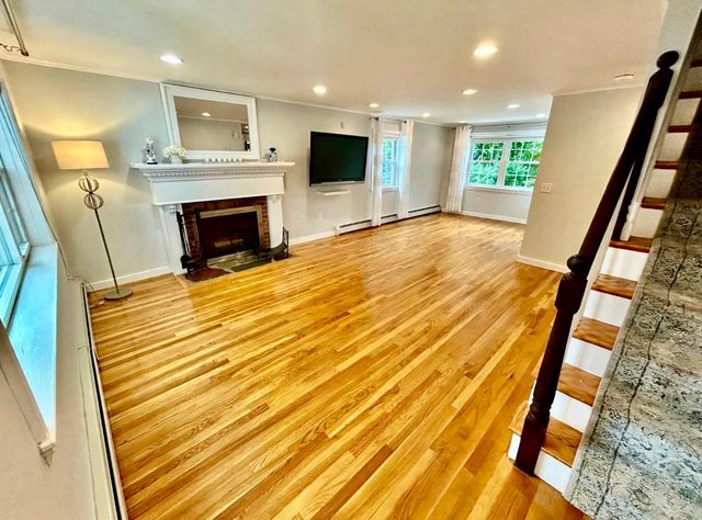 103 Eastwood Circuit 1, Boston, MA 02132