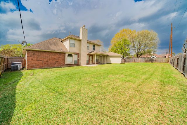 20834 Rivershire Lane, Houston, TX 77073