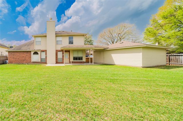 20834 Rivershire Lane, Houston, TX 77073