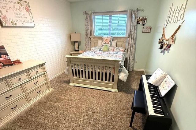 637 Crestview Drive, Lithopolis, OH 43136