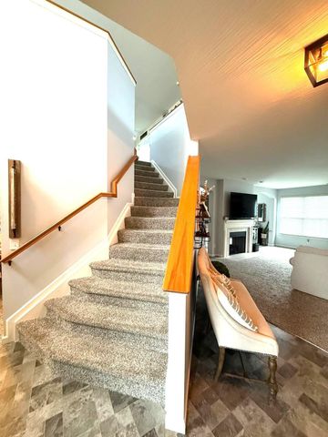 637 Crestview Drive, Lithopolis, OH 43136